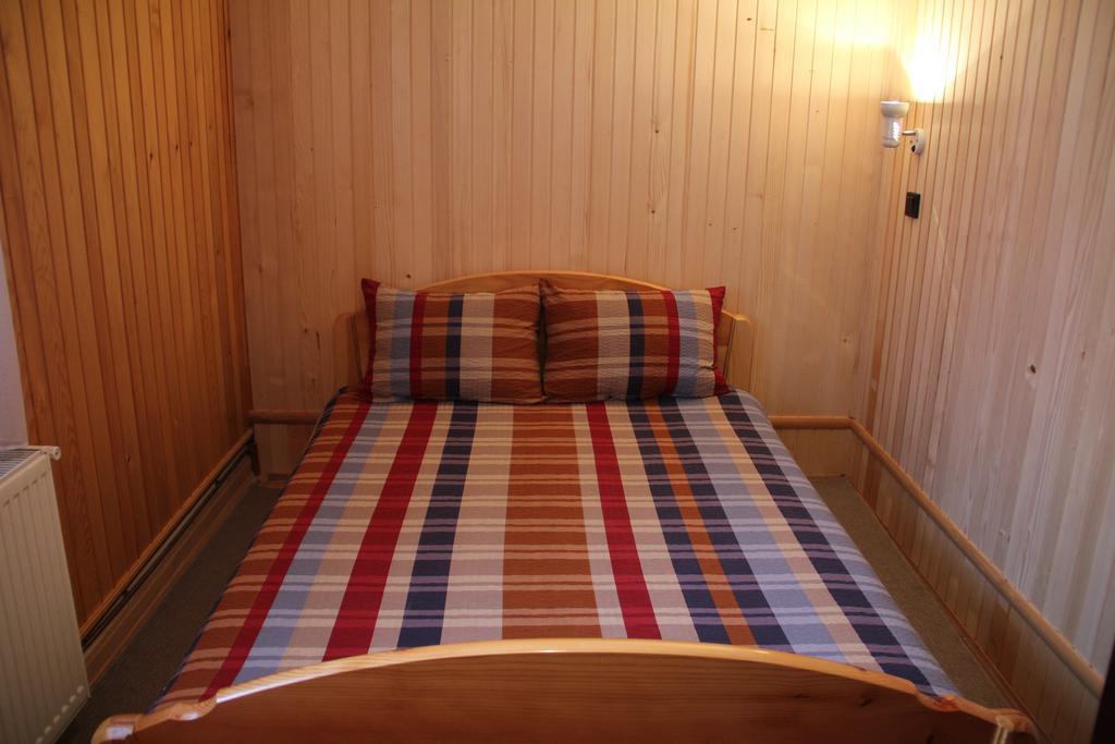 Apartmani U Borovoj Sumi Ζλάτιμπορ Δωμάτιο φωτογραφία
